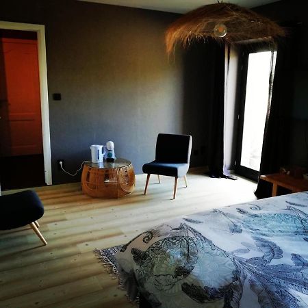 Le Repos Du Gorille Acomodação com café da manhã Jalhay Exterior foto